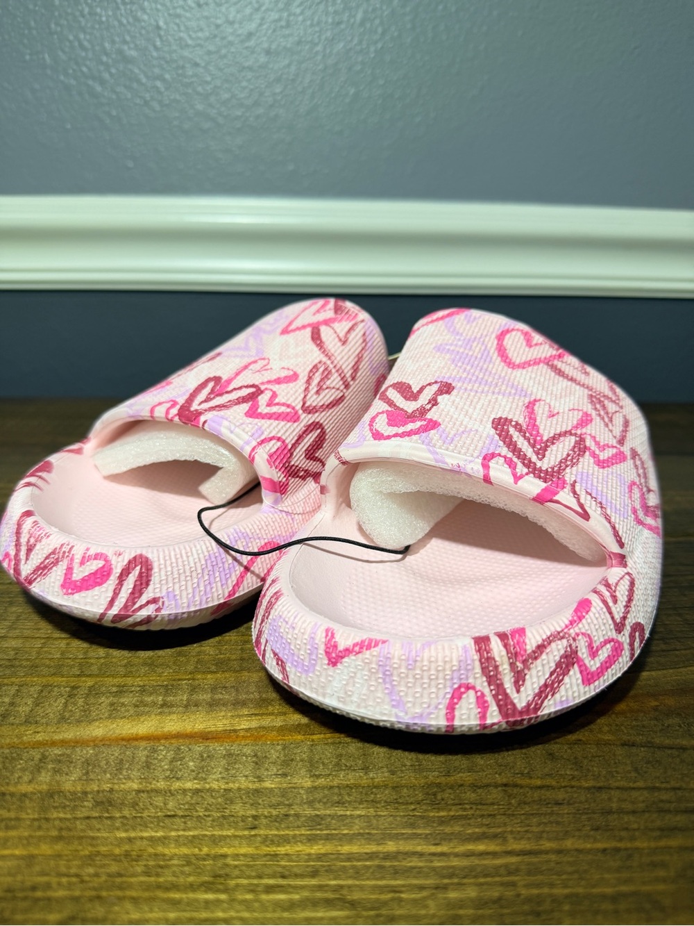 Women’s Pink Heart Slide Sandals. Brand New. Size 11